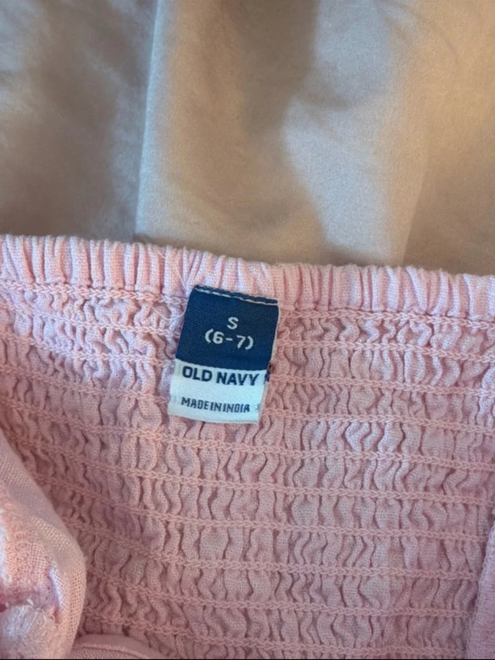 Kids Pink Two-Piece Set with Puff Sleeve Top